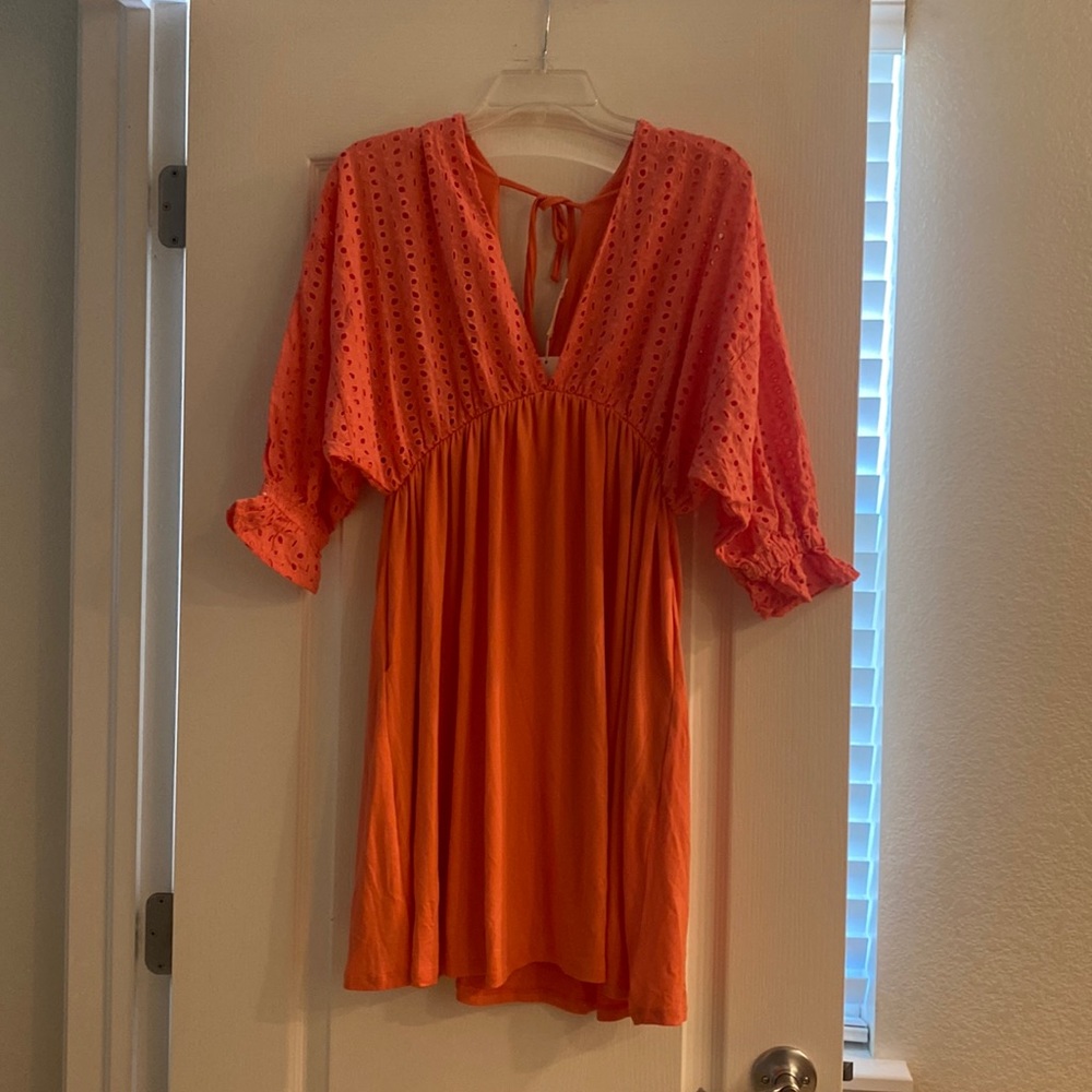 NWT Ninexis “the next chapter” dress M